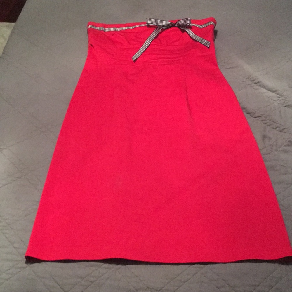 Red strapless dress